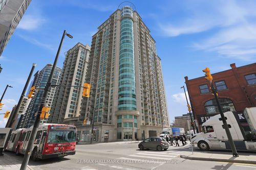 809-200 Rideau St, Ottawa, ON, K1N5Y1 | Card Image