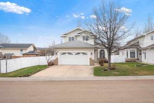 4006 59 Avenue Close, Lloydminster, AB, T9V2R9 | Card Image