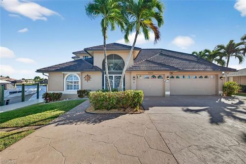 2055 Se 28th Ter, Cape Coral, FL, 33904-4037 | Card Image