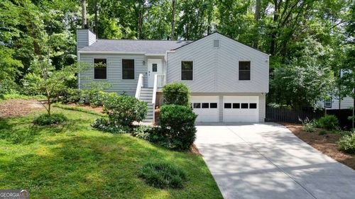 7025 Stone Wood Dr Nw, Kennesaw, GA, 30152-3371 | Card Image