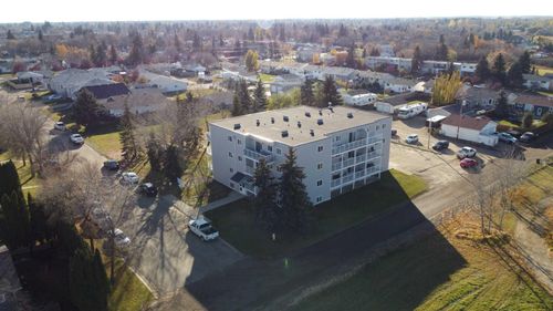 402-5418 52 St, Camrose, AB, T4V4A6 | Card Image
