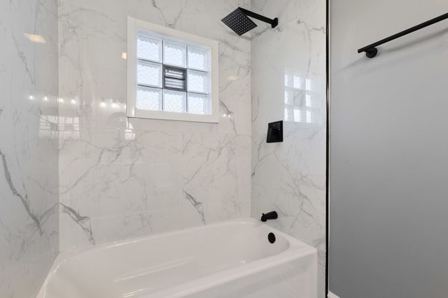 1st Floor Primary Bath | Image 24