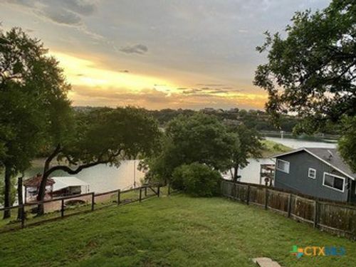 25420 Cove Dr, Spicewood, TX, 78669-1374 | Card Image