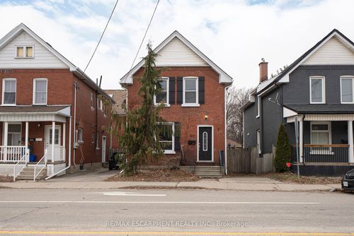 162 Murray St, Brantford, ON, N3S5R2 | Card Image