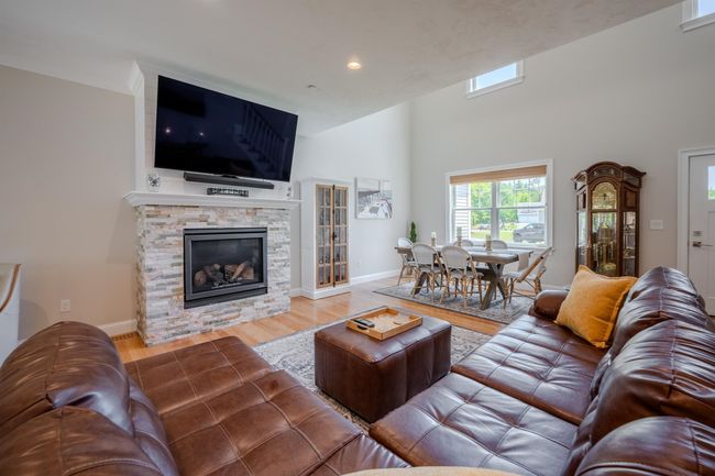 37 Kibrel Ct, Condo with 2 bedrooms, 4 bathrooms and null parking in Sandown NH | Image 14