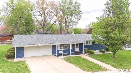 1433 Thistle Dr, Vandalia, IL, 62471-1534 | Card Image