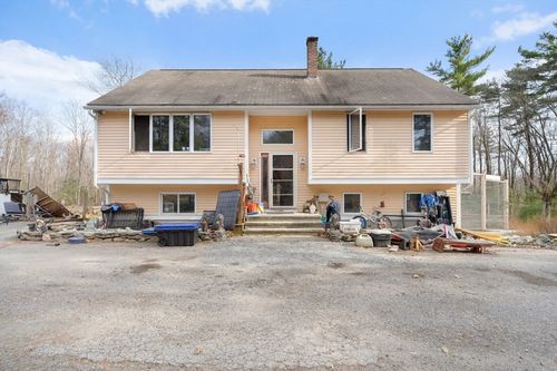 6 Plum Tree Ln, Hubbardston, MA, 01452 | Card Image