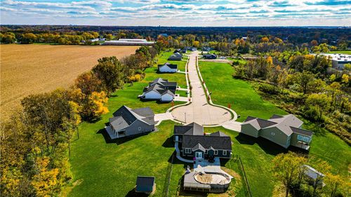 24-2312 Rolling Creek Dr, Decatur, IL, 62521-5121 | Card Image