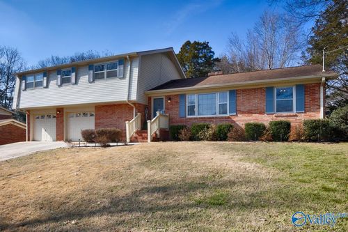 1905 Capri Dr Ne, Huntsville, AL, 35811-2310 | Card Image