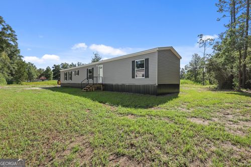 1126 East 121 Place, Folkston, GA, 31537 | Card Image