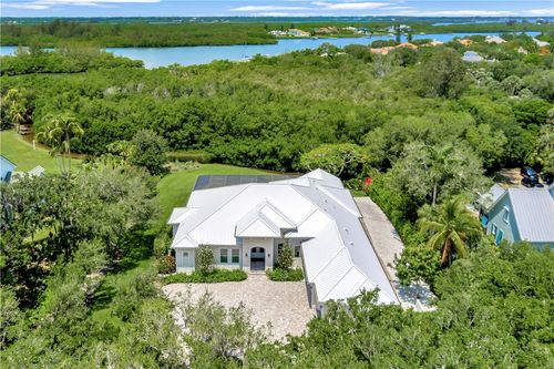 710 Canoe Trl, Indian River Shores, FL, 32963-3922 | Card Image