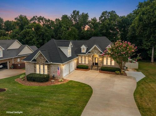 502 Chippendale Ln, Boiling Springs, SC, 29316-5676 | Card Image