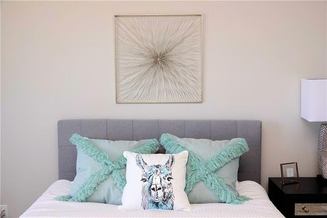 View of bedroom | Image 32
