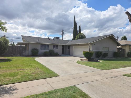 3029 N 2nd Street, Fresno, CA, 93703 | Card Image