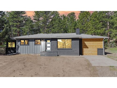 1013 Lexington Ln, Estes Park, CO, 80517-7568 | Card Image