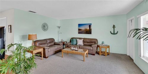 202-6 Vista Palm Ln, VERO BEACH, FL, 32962-0838 | Card Image
