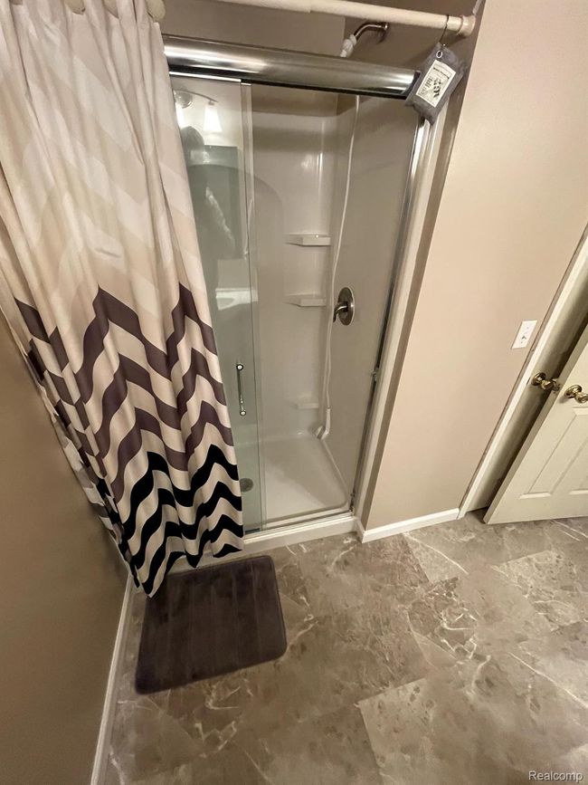 5652 N Lake Dr, House other with 4 bedrooms, 3 bathrooms and null parking in Kimball MI | Image 18