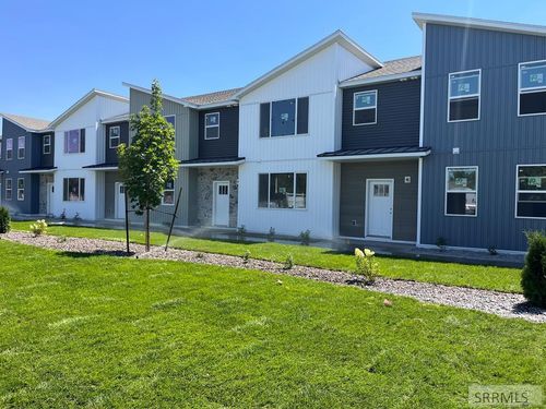 apt-2-828 E Sunnyside Rd, Idaho Falls, ID, 83404-7212 | Card Image
