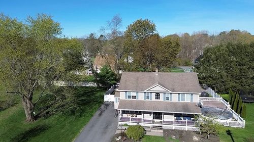 24 Lind St, Oxford, MA, 01540-2323 | Card Image