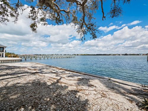 1267 Starboard Ln, SARASOTA, FL, 34242-2752 | Card Image