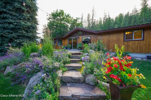 430 N Nordman Rd, Nordman, ID, 83848-0052 | Card Image