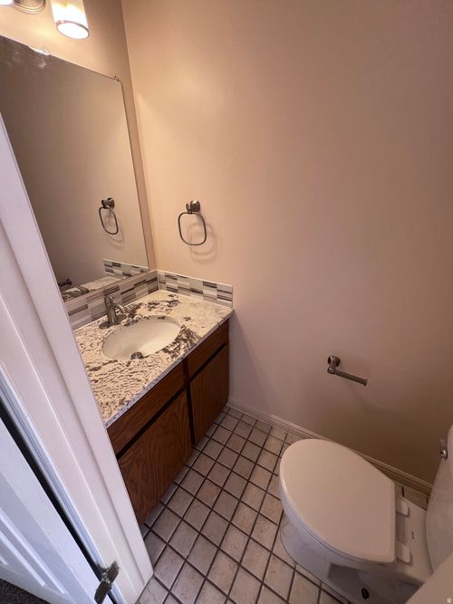 d4-556 N Fairfield Rd, Layton, UT, 84041-3368 | Card Image