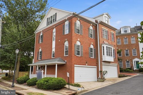 4096 21st Rd N, ARLINGTON, VA, 22207-3168 | Card Image