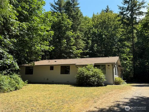13921 217th Ave Se, Issaquah, WA, 98027-6439 | Card Image