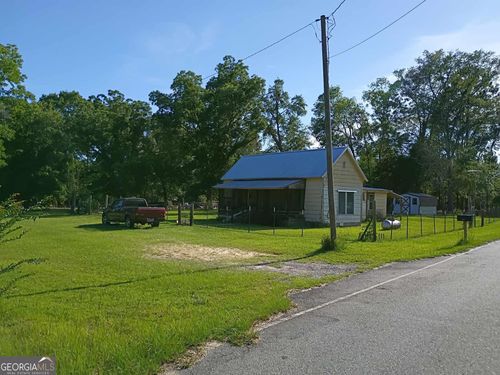 145 Lonnie Brown Dr, Fitzgerald, GA, 31750-7130 | Card Image