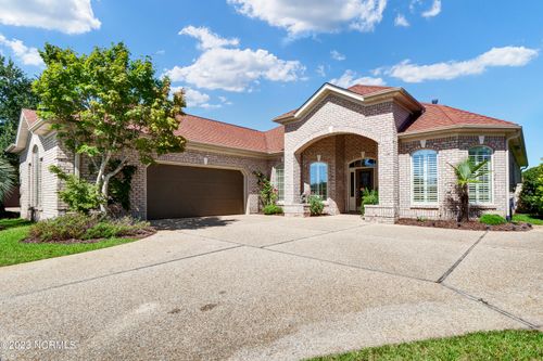 2051 Annsdale Dr N, Leland, NC, 28451-9470 | Card Image