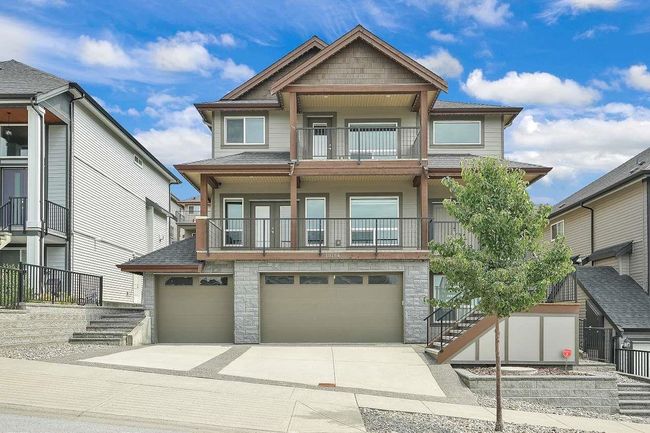 10154 247 Street, House other with 6 bedrooms, 4 bathrooms and 3 parking in Maple Ridge BC | Image 1