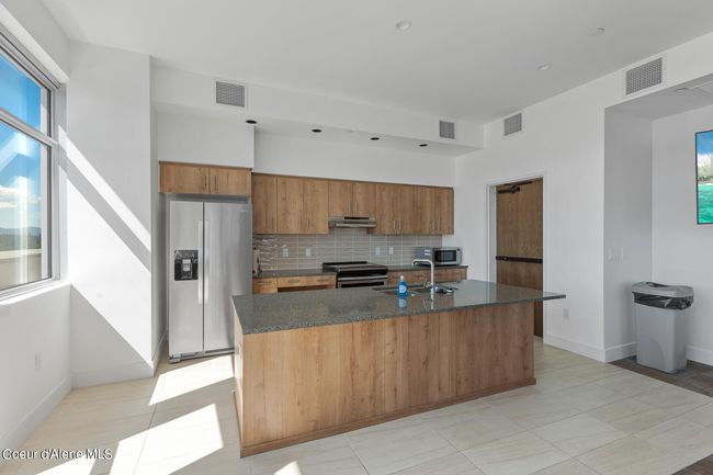 402 - 201 N 1 St St, Condo with 2 bedrooms, 2 bathrooms and null parking in Coeur D Alene ID | Image 24