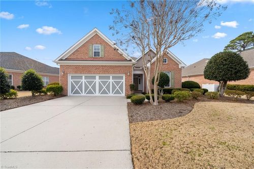 4327 Wyckford Ln, Southport, NC, 28461-9020 | Card Image