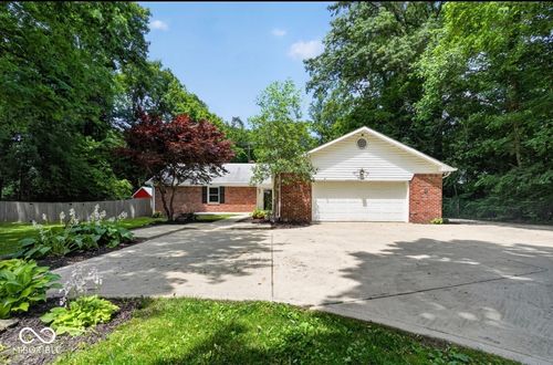 2004 E 91st St, Indianapolis, IN, 46240-1908 | Card Image