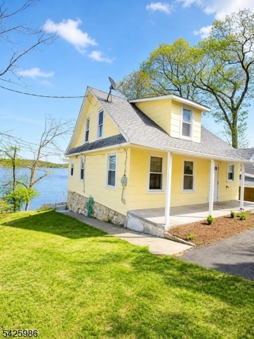 151 Maxim Dr, Hopatcong, NJ, 07843-1900 | Card Image