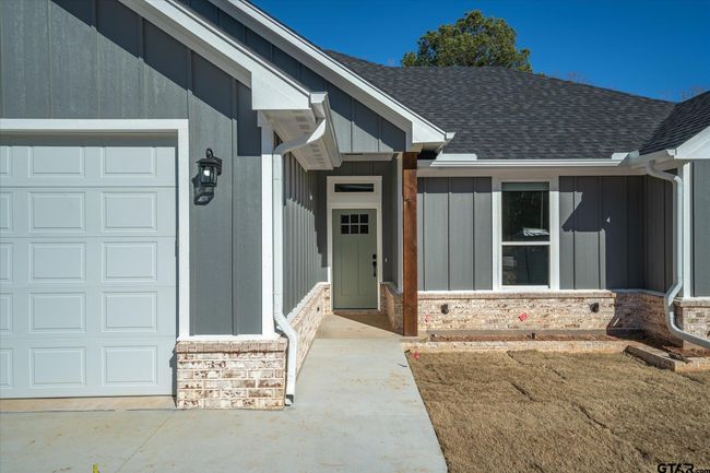 20538 Wild Arrow Ct, House other with 4 bedrooms, 2 bathrooms and null parking in Arp TX | Image 4