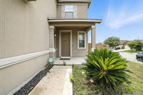 7702 Stable Vw, San Antonio, TX, 78244-3539 | Card Image