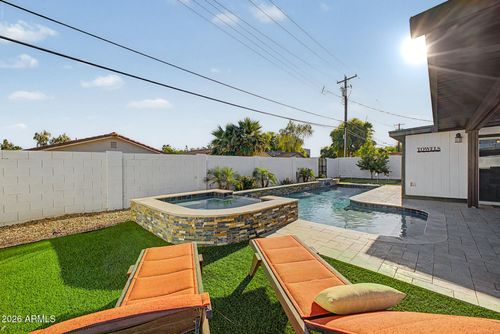 955 E Marigold Ln, Tempe, AZ, 85288-1626 | Card Image