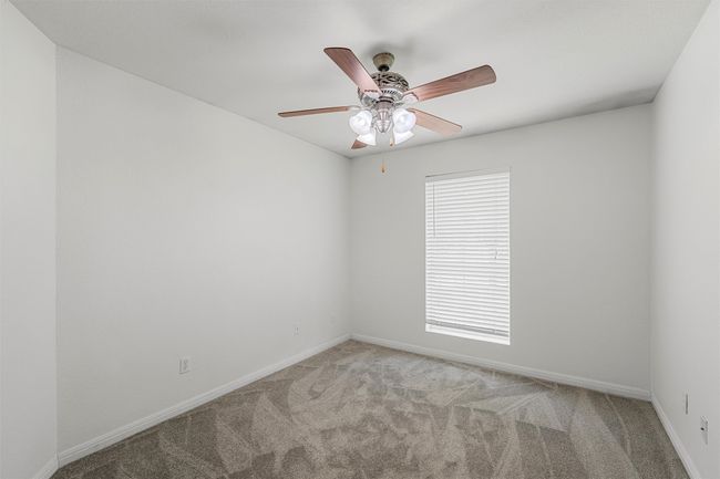 708 Sapphire Blvd, House other with 4 bedrooms, 2 bathrooms and null parking in Hewitt TX | Image 22