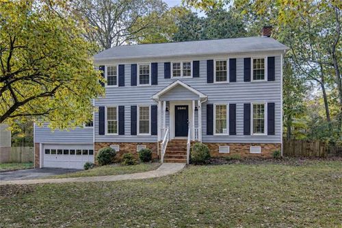 5090 Cobblestone Rd, Winston-Salem, NC, 27106-9669 | Card Image