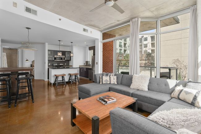 APT-313 - 600 12 Th Ave S, Condo with 3 bedrooms, 2 bathrooms and 2 parking in Nashville TN | Image 5