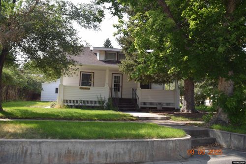 501 S 5th St, Glenrock, WY, 82637-5043 | Card Image