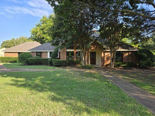 103 Carriage Dr, Waxahachie, TX, 75165-6502 | Card Image