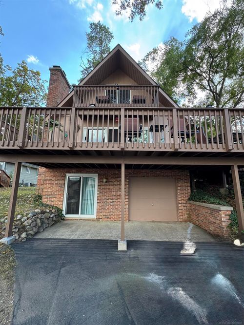 3380 Orchard Dr, Pinckney, MI, 48169 | Card Image