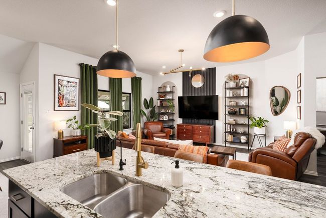 Open floor plan, upgraded plumbing fixtures and water softener system and reverse osmosis drinking water system | Image 5