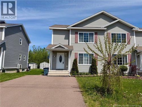137 Houlahan St, Dieppe, NB, E1A4X6 | Card Image