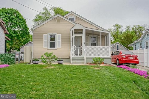 709 S State St, Vineland, NJ, 08360-5816 | Card Image