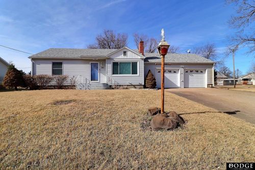 1040 Maple St, North Bend, NE, 68649-5022 | Card Image