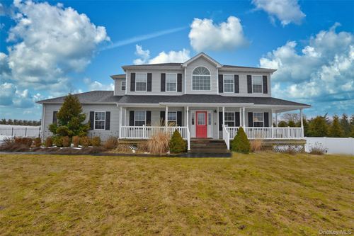 5 Dogwood Ln, East Moriches, NY, 11940-1005 | Card Image