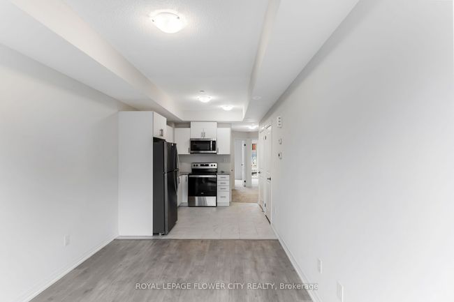 2 - 155 Tapscott Rd, Condo with 2 bedrooms, 1 bathrooms and null parking in Toronto ON | Image 15